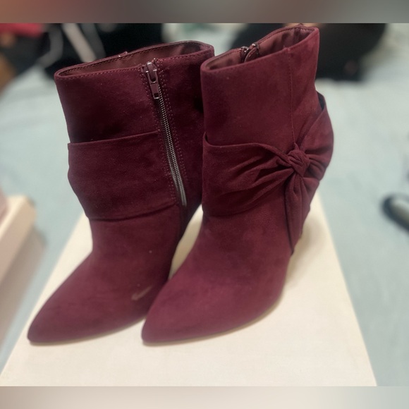 Booties - Picture 3 of 6